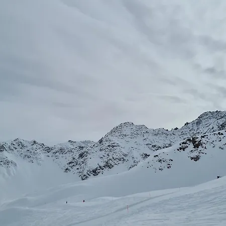 D'rock Arosa- 4 Nightlife Location By Nature Switzerland (adults Only) * アローザ
