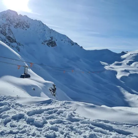 D'rock Arosa- 4 Nightlife Location By Nature Switzerland (adults Only) Appartement *